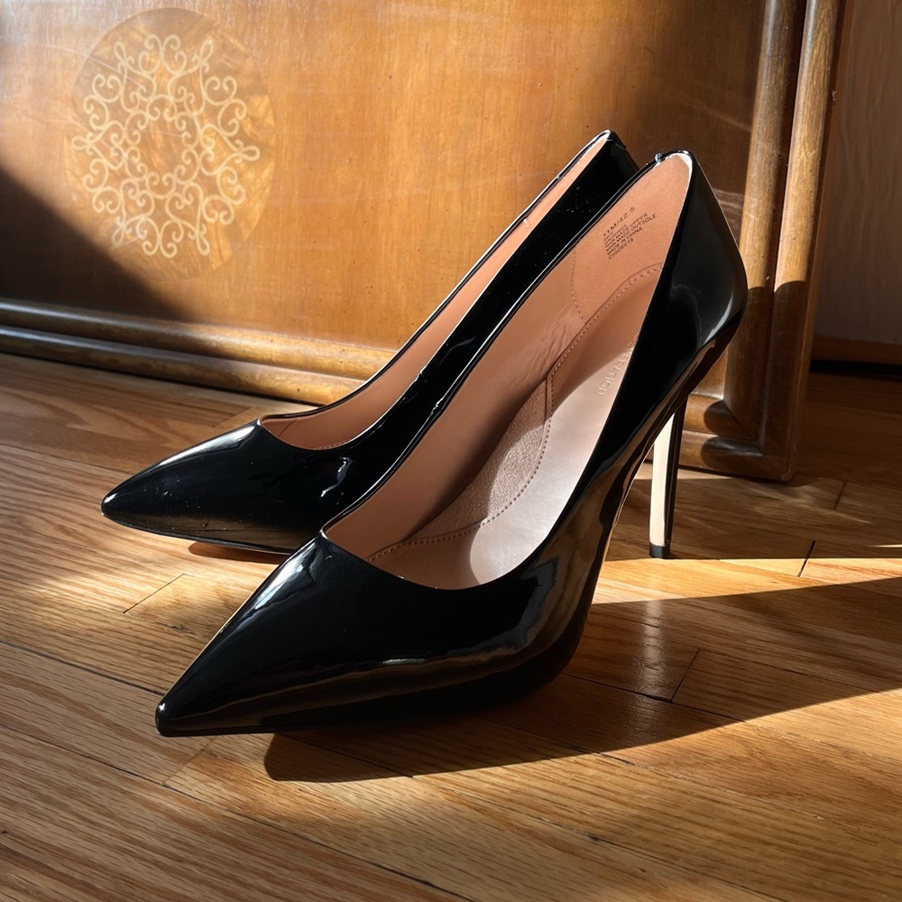 BGBGeneration Black Patent Heels